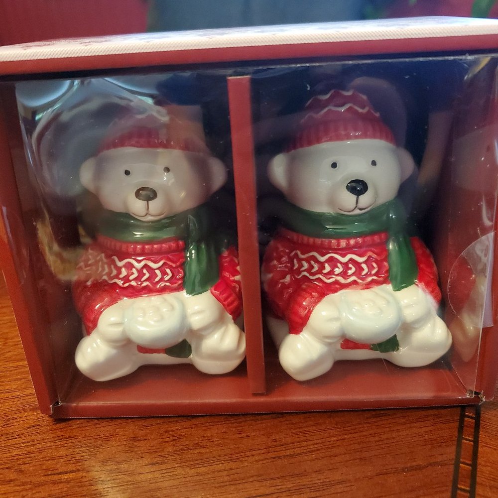 Polar Bear Salt & Pepper Shakers